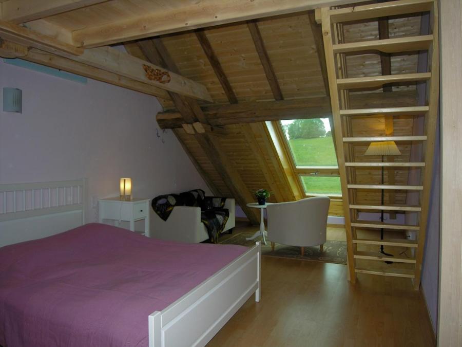 Le Moulin Des Oyes Bed and Breakfast Censeau Eksteriør billede
